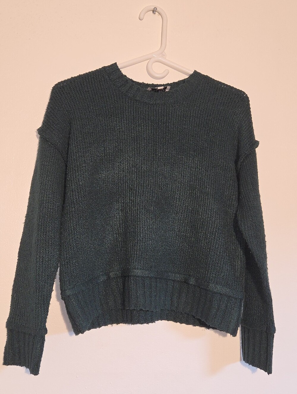 Women’s Dark Green Crewneck Sweater